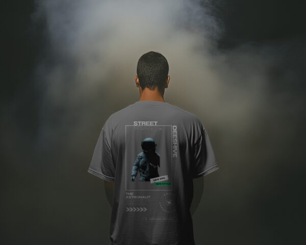 Astronaut Talking to the Moon Oversized