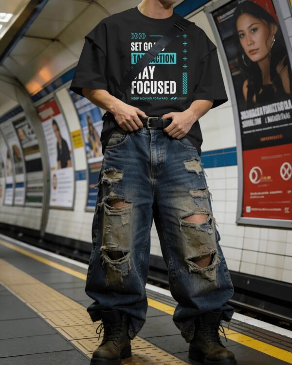 Set Goals Take Action Stay Focused Oversized T-Shirt